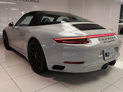 PORSCHE 911 - 4
