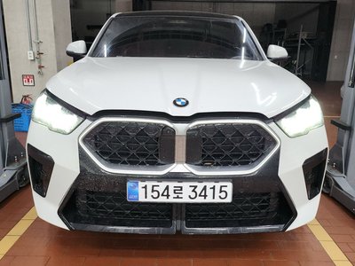 BMW X2 - 1