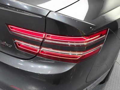 GENESIS G80 (RG3) - 10