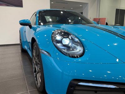 PORSCHE 911 - 6