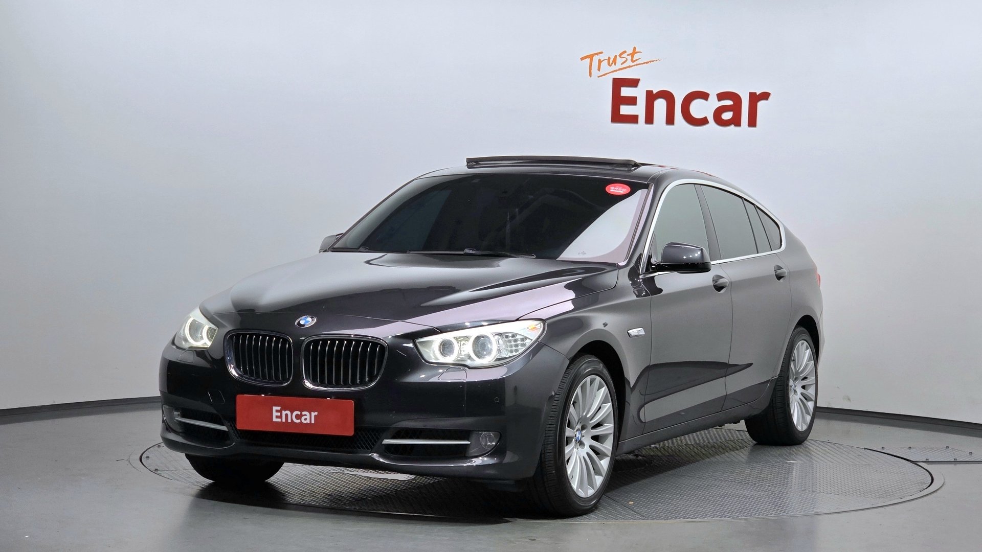 BMW 5 SERIES GT - View 1