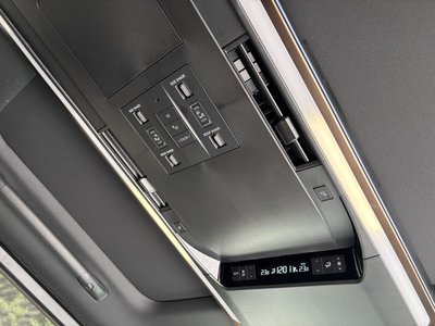 صورة مصغرة 33 لـ 2024 Toyota VELLFIRE