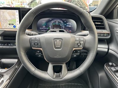 TOYOTA CROWN SPORT - 6