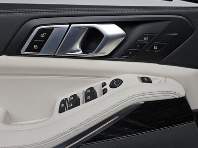2025 BMW X5 缩略图 29