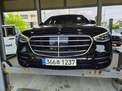 MERCEDES-BENZ S-CLASS - 1
