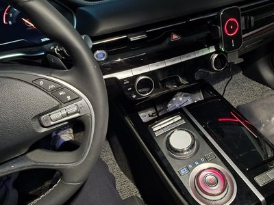 GENESIS G80 (RG3) - 9