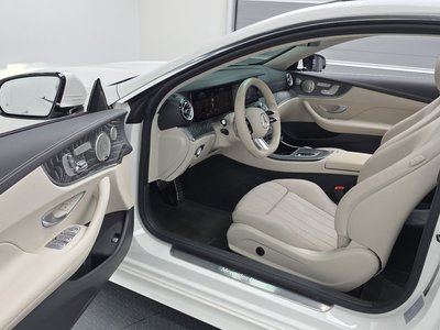 MERCEDES-BENZ E-CLASS - 10