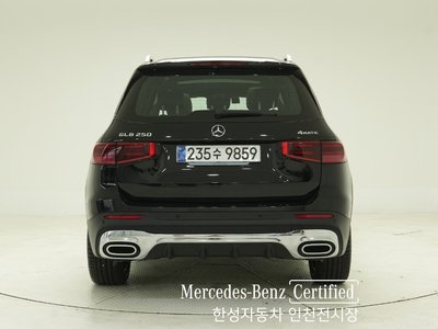 MERCEDES-BENZ GLB - 3
