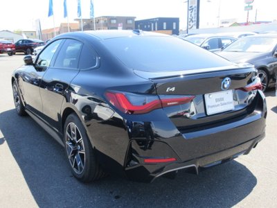 BMW I4 - 8