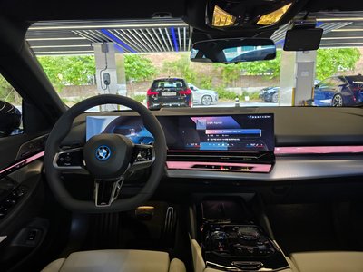 صورة 5 لـ 2026 BMW I5