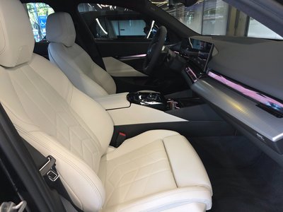 2026 BMW I5 缩略图 15