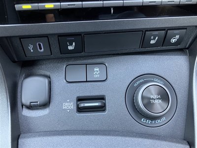 2026 Toyota GR YARIS 缩略图 24