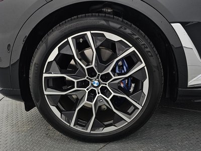 صورة 6 لـ 2025 BMW X7