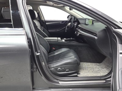 GENESIS G80 (RG3) - 10