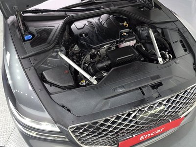 GENESIS G80 (RG3) - 7