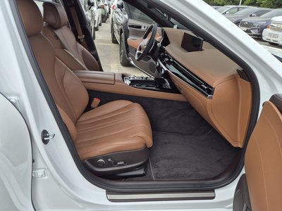 GENESIS G80 (RG3) - 10