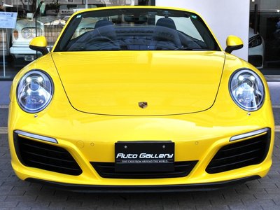 PORSCHE 911 CABRIOLET - 3