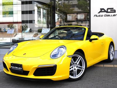 PORSCHE 911 CABRIOLET