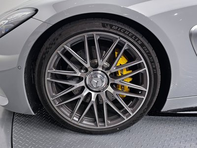 MERCEDES-BENZ GT AMG - 6