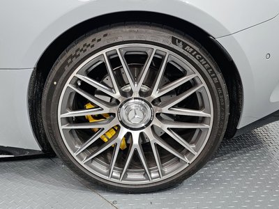 MERCEDES-BENZ GT AMG - 8
