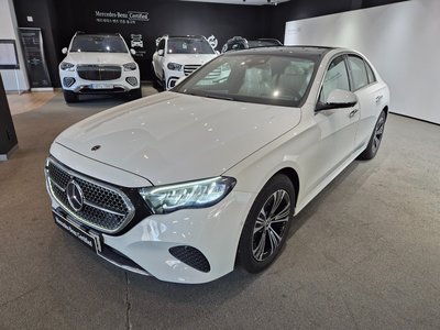 MERCEDES-BENZ E-CLASS - 1