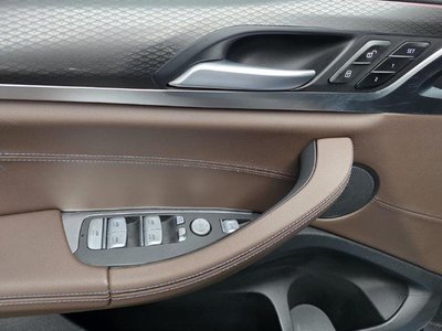 صورة 3 لـ 2023 BMW X4