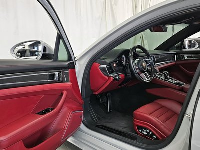 PORSCHE PANAMERA - 10