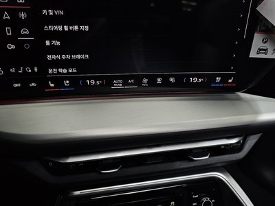 2025 AUDI Q5 — миниатюра 31