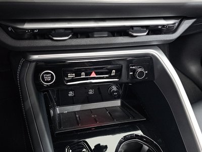 2025 AUDI Q5 — миниатюра 37