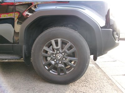 TOYOTA LAND CRUISER 250 - 9