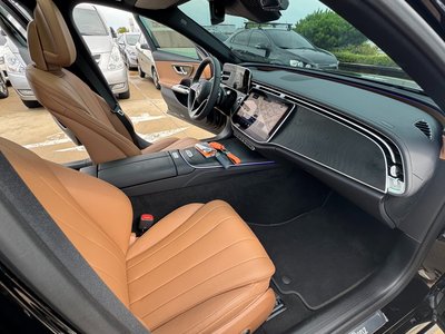 2025 Mercedes-BENZ E-CLASS 缩略图 11