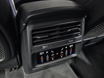 2021 AUDI Q8 缩略图 25