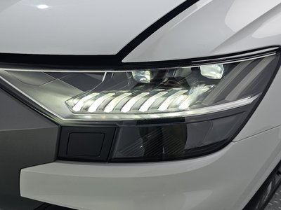 2021 AUDI Q8 照片 9