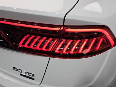 2021 AUDI Q8 照片 10