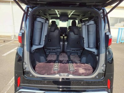 2025 Toyota ALPHARD 缩略图 57