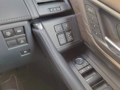 2025 Toyota ALPHARD 缩略图 35