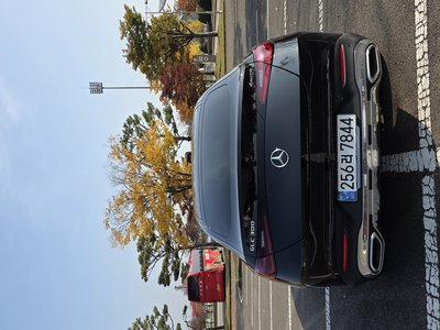 MERCEDES-BENZ GLC - 4