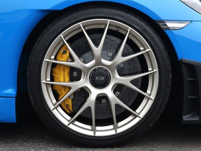 PORSCHE 718 SPYDER - 6