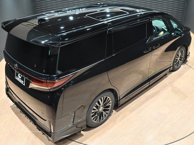 TOYOTA VELLFIRE - 8
