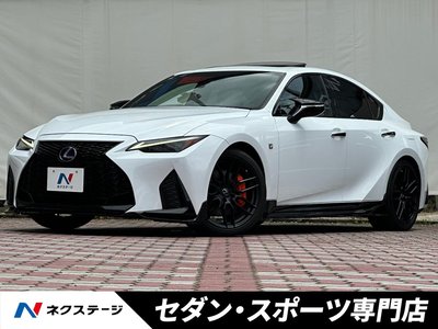 LEXUS IS - 1
