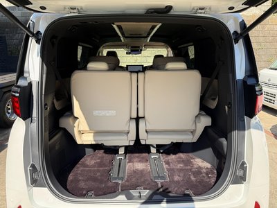 2024 TOYOTA ALPHARD 缩略图 32