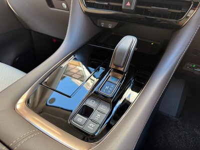 TOYOTA ALPHARD - 5