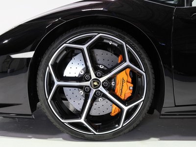 صورة 7 لـ 2020 Lamborghini HURACAN