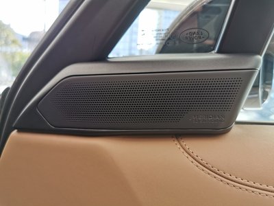 2024 LAND Rover RANGE ROVER — миниатюра 17