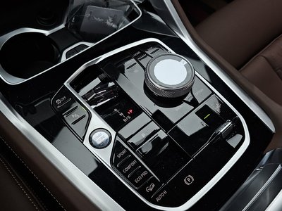 2025 BMW X6 — миниатюра 12