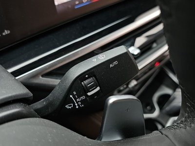 2025 BMW X6 — миниатюра 33