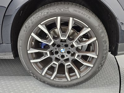صورة 8 لـ 2025 BMW X6