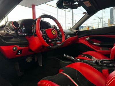 FERRARI F8 - 5
