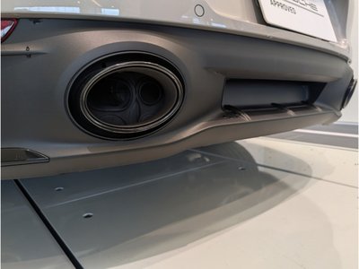 2024 Porsche 911 photo 7