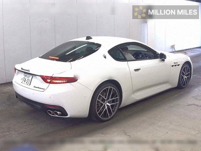 MASERATI GRANTURISMO - 5